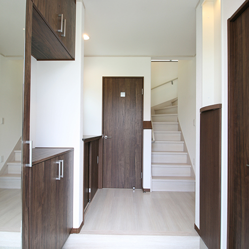 小屋裏収納 小屋裏収納
